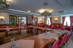 Salle à manger avec tables connectées – une autre approche