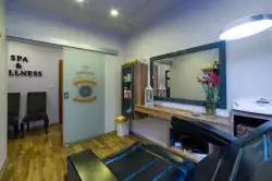 Hôtel Białka Tatrzańska Tatry - fauteuil de soins dans le salon de spa