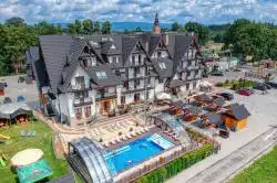 Hôtel Białka Tatrzańska Tatry - hôtel et piscine avec drone